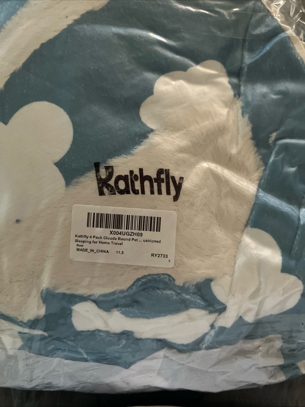 Kathfly 4 Pack Clouds Round Pet Mats for Home Travel.